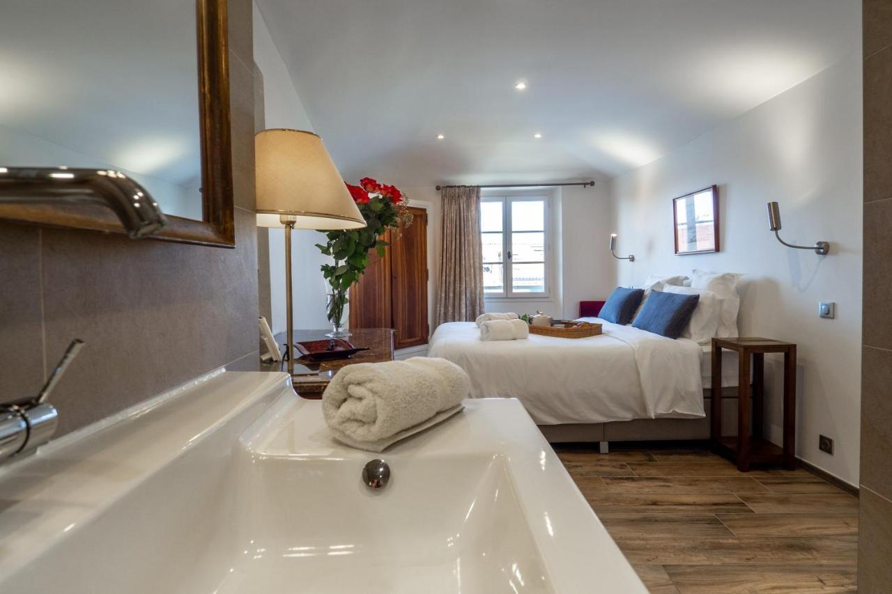 Charmant Appartement Spacieux Pour 6P Vue Mer Vieil Antibes Exterior foto