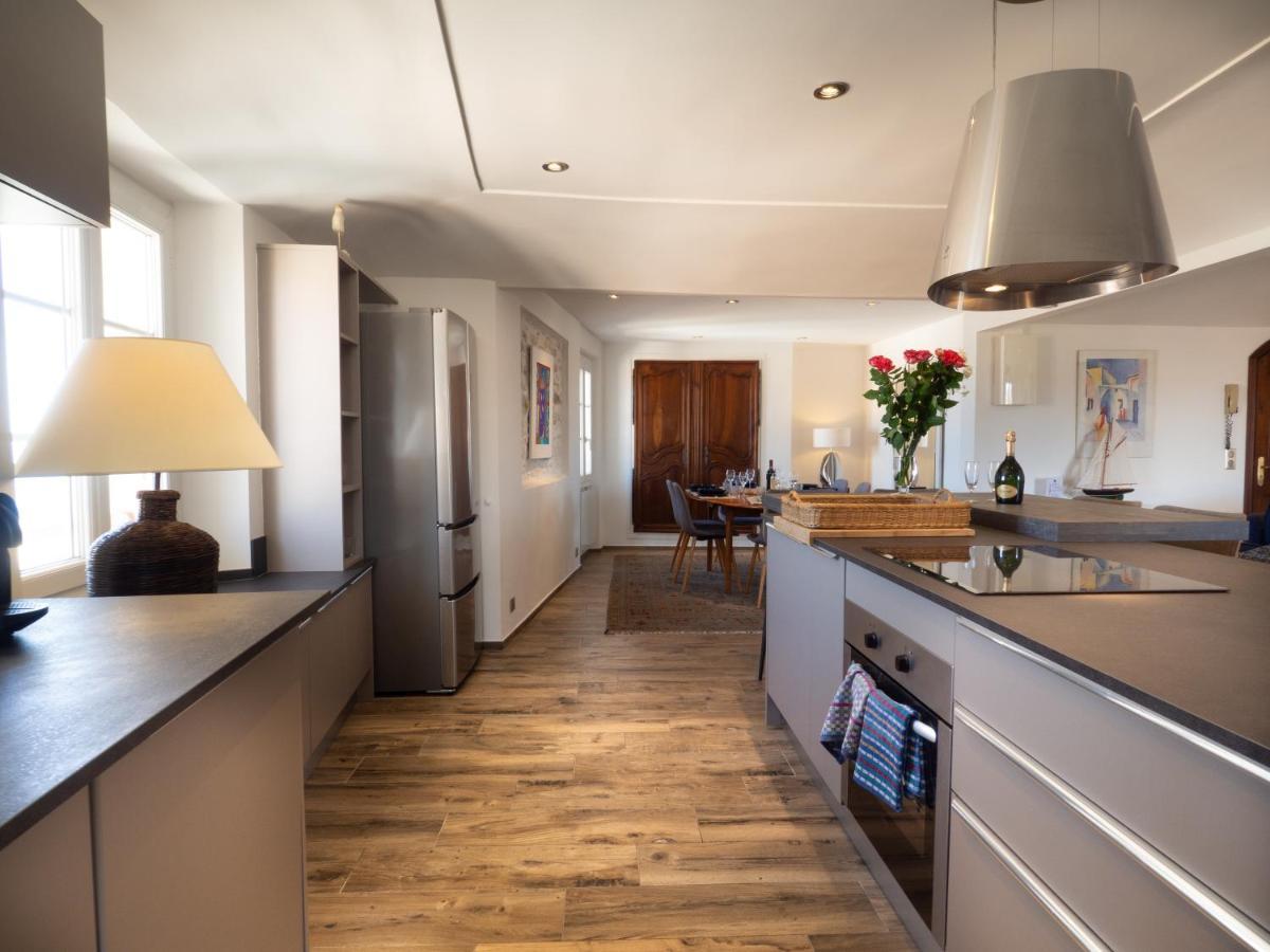 Charmant Appartement Spacieux Pour 6P Vue Mer Vieil Antibes Exterior foto