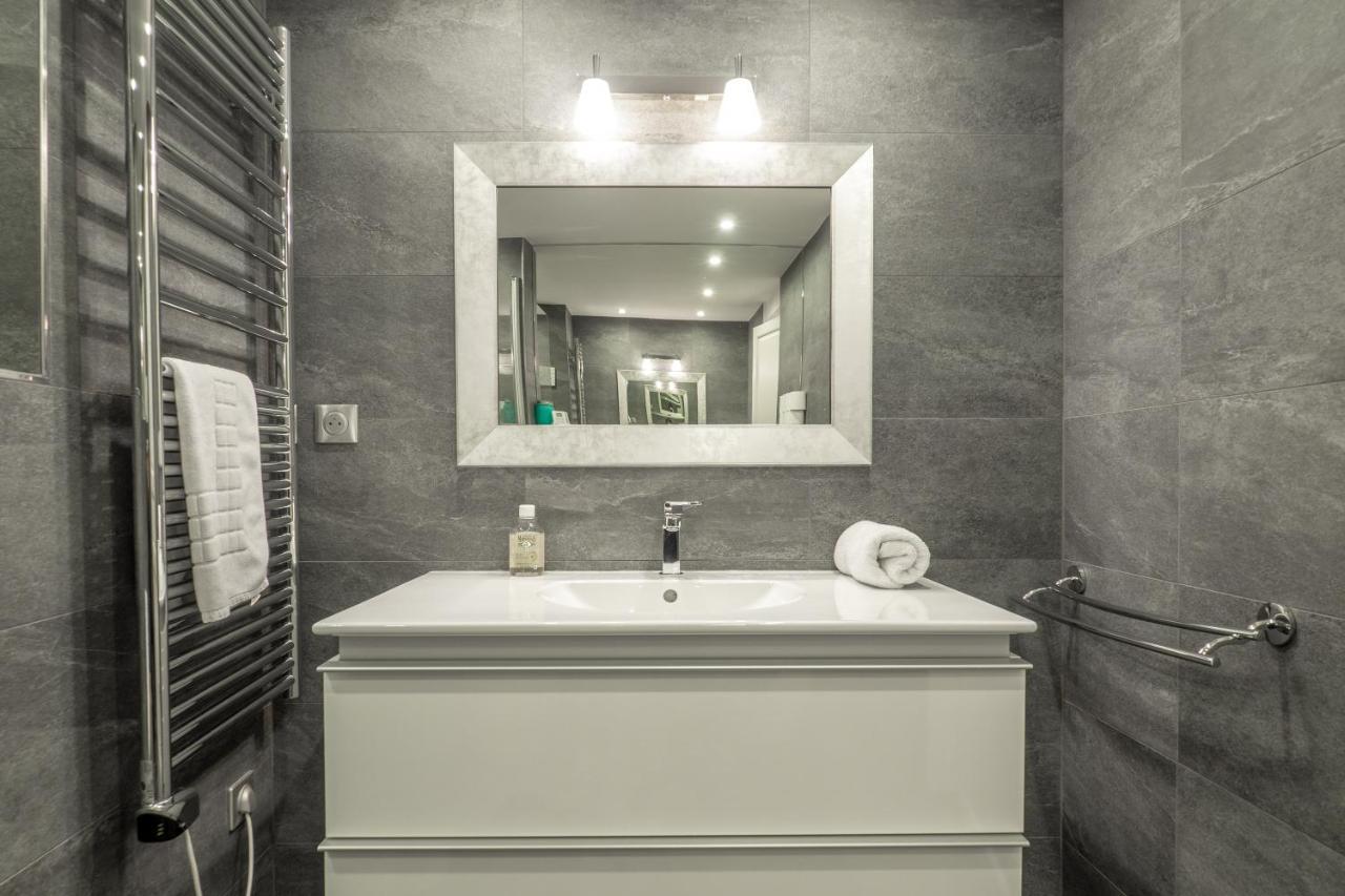Charmant Appartement Spacieux Pour 6P Vue Mer Vieil Antibes Exterior foto